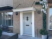 Deurluifel Maastricht met trekstangen